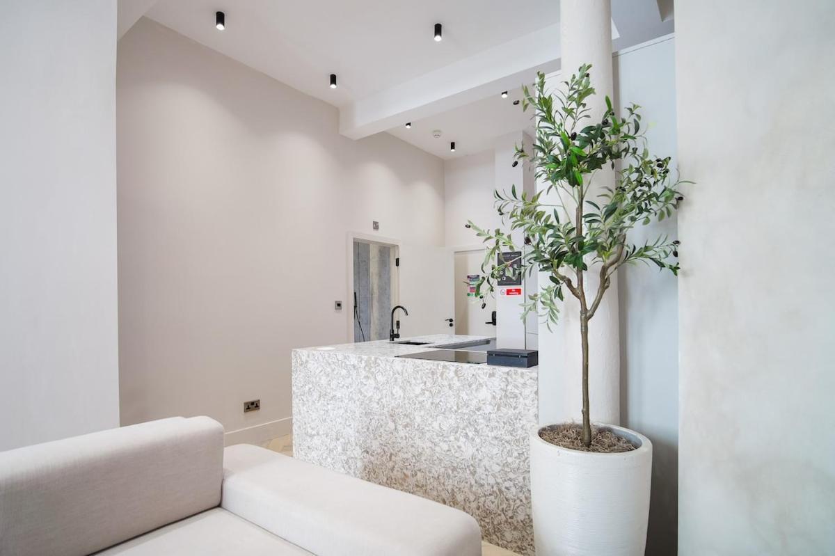 Japandi By The Heim Residences Manchester Zewnętrze zdjęcie