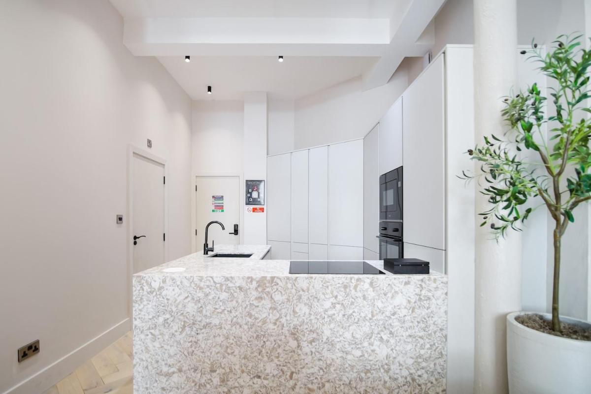 Japandi By The Heim Residences Manchester Zewnętrze zdjęcie